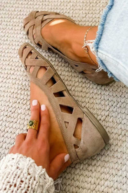Open-toe Flat Sandals with Interwoven Fabric