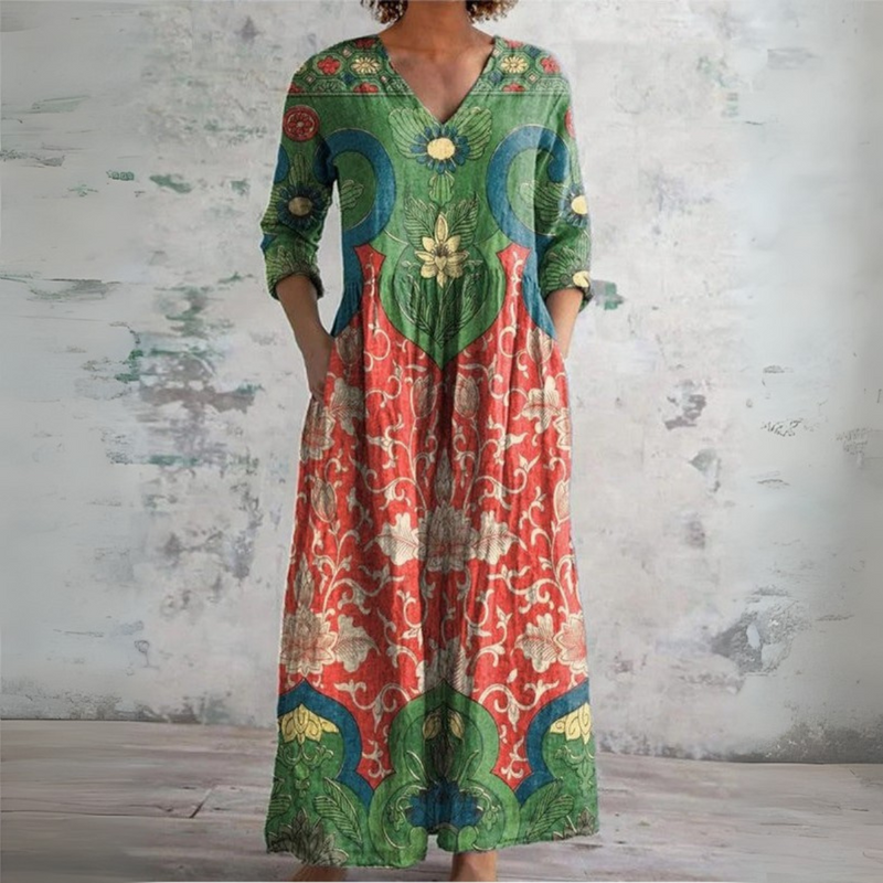 Aurelia Vintage Floral Maxi Dress