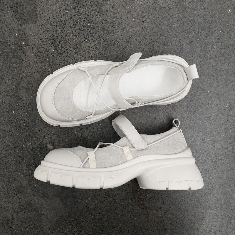Elara Mary Jane Sneakers