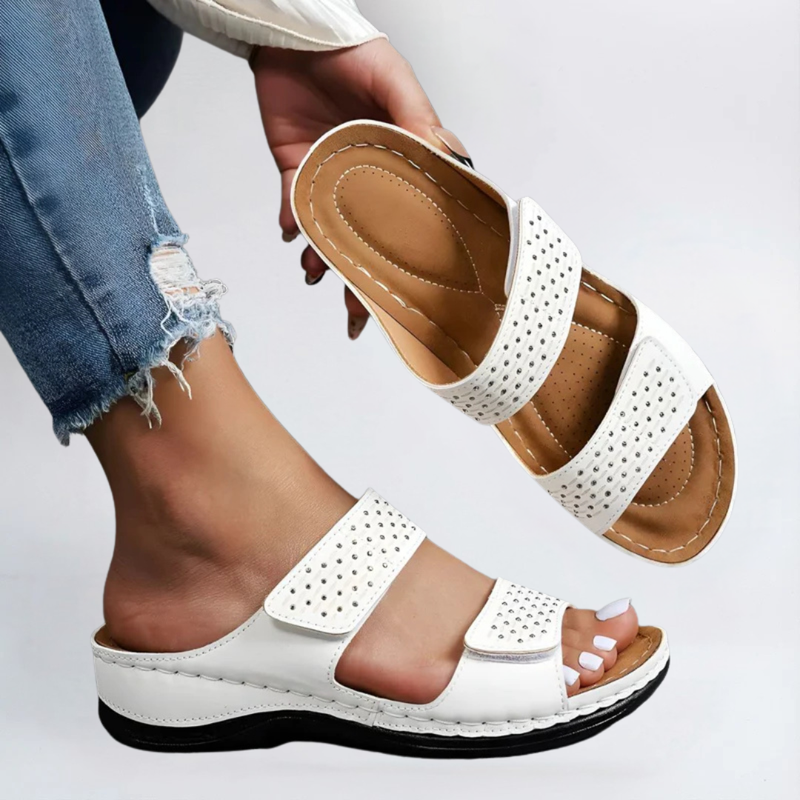 Lynn - Stylish  Sandals