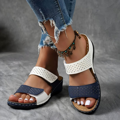 Lynn - Stylish  Sandals