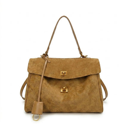 Desert Brown Large lifestyle